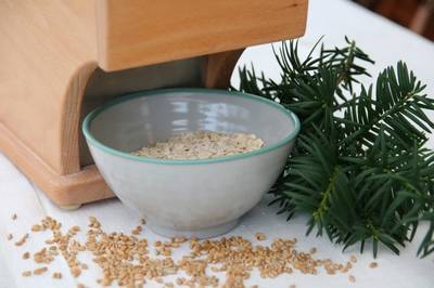 Komo Flocman electric flaker oats