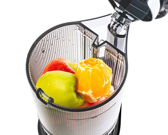 odšťavňovač Sana Juicer 878 | násypka